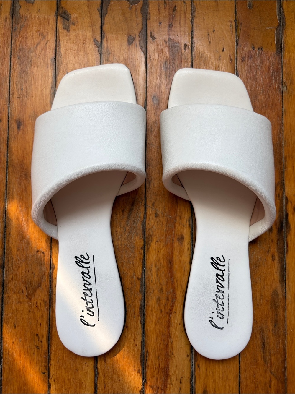 L'INTERVALLE white Wide-Band Slide Sandals leather